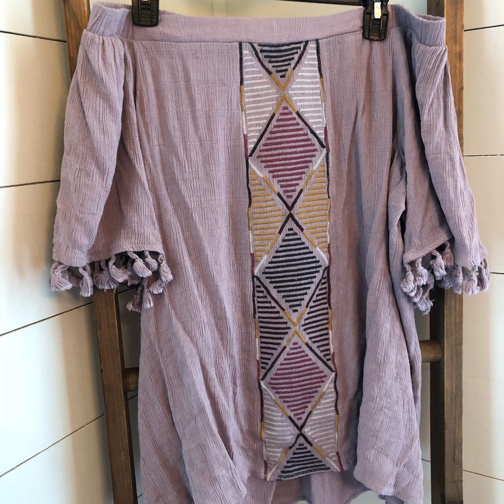 Off the shoulder Knox Rose top
